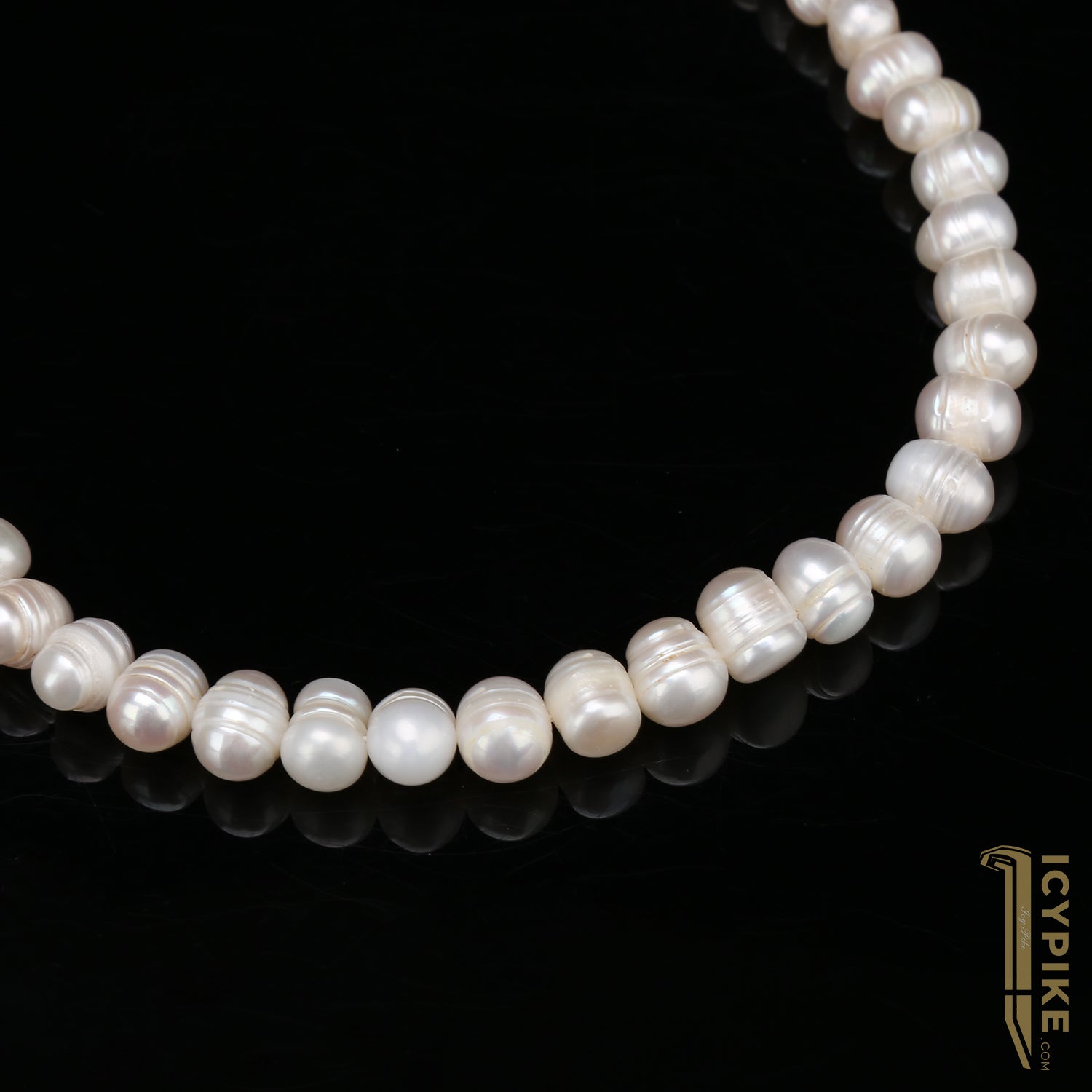 8-9mm Natural Pearl Necklace - {{ cuban link}} Chain