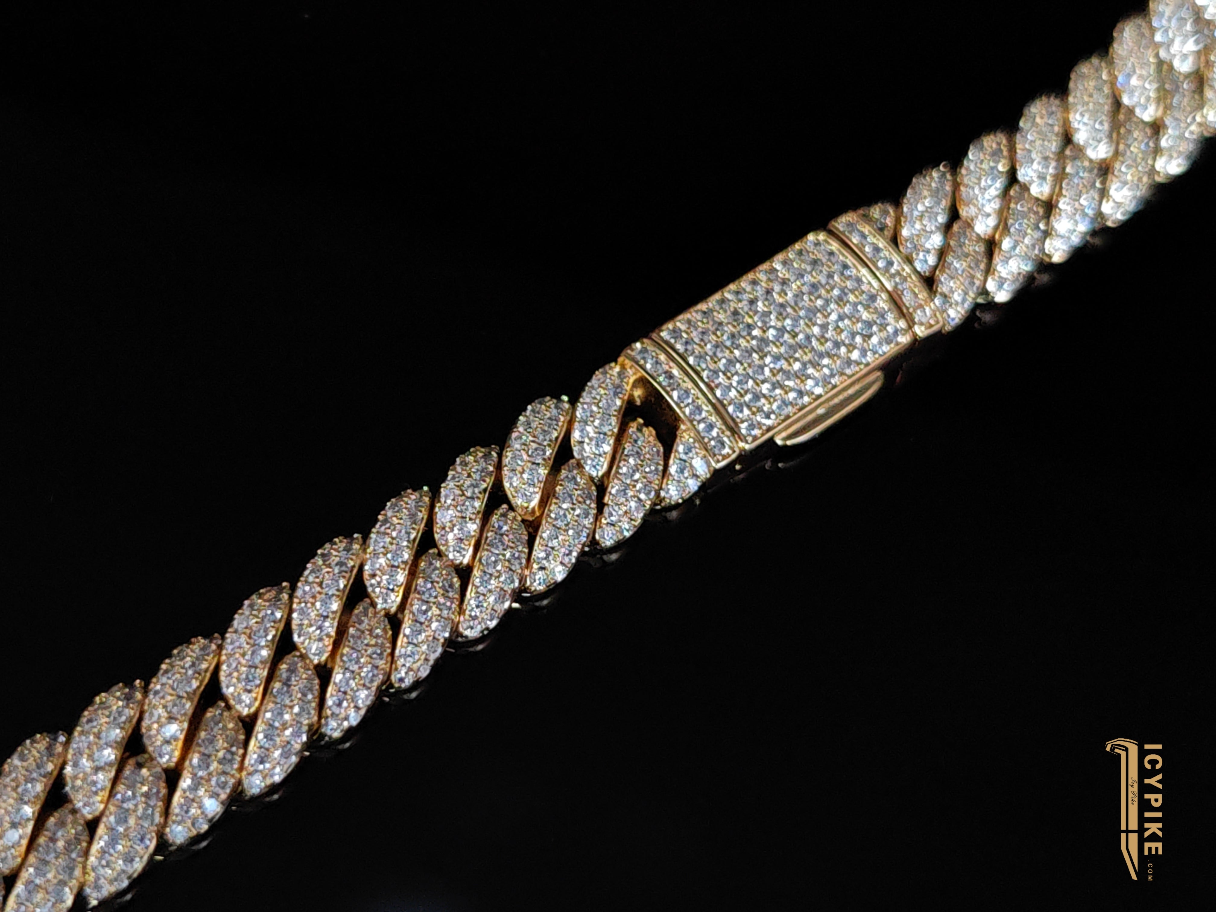 10MM 18K Gold DIAMOND CUBAN CHAIN IN GOLD - {{ cuban link}} Chain