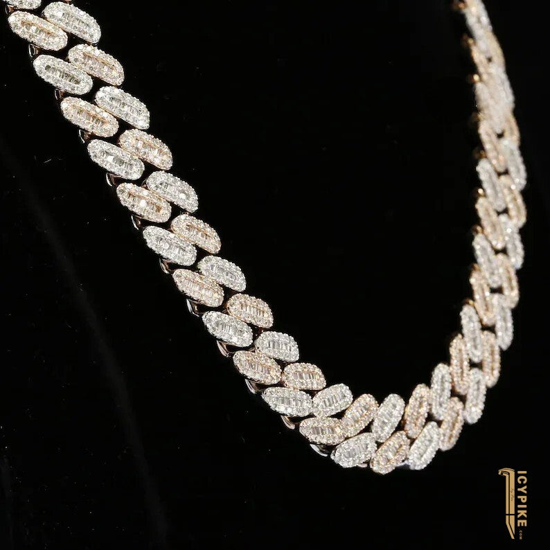 Baguette VVS Moissanite Cuban Link Chain - {{ cuban link}} Chain