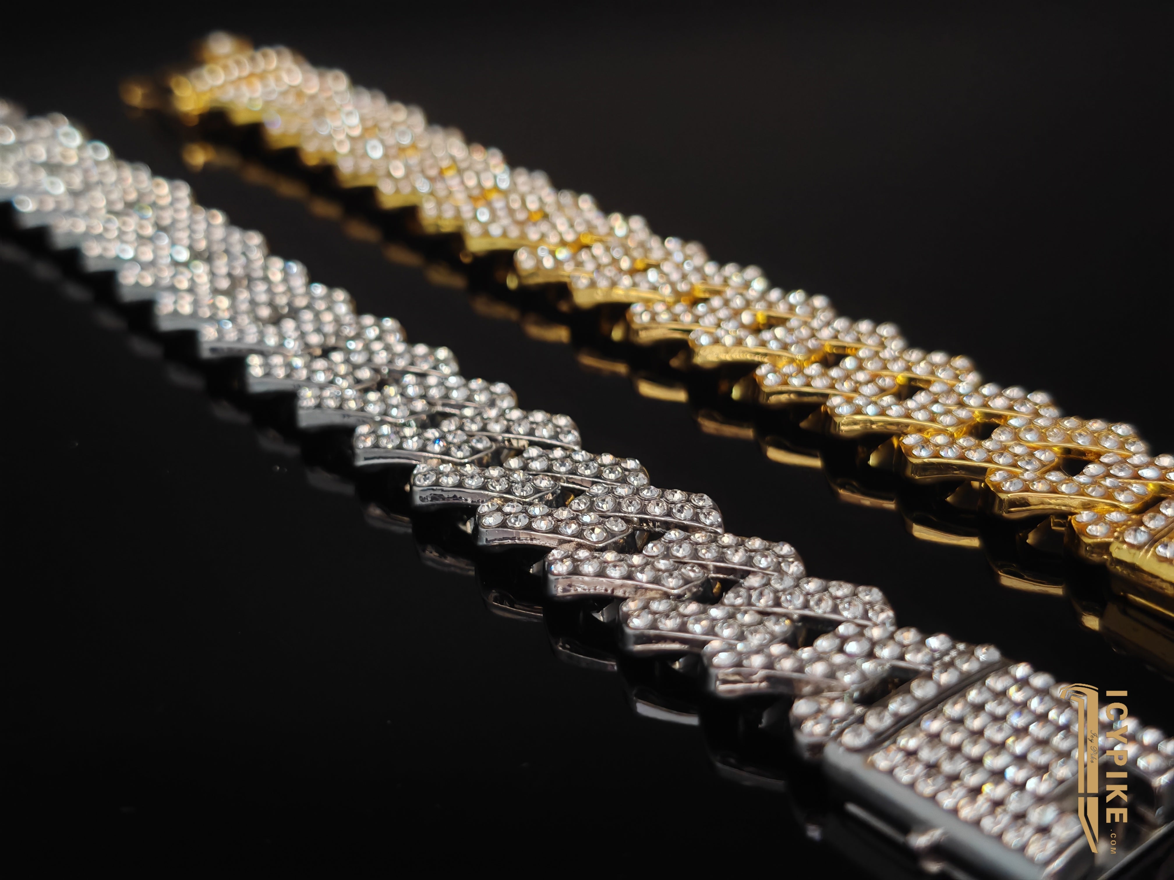 18mm Gold Plated Cuban Link Bracelet - {{ cuban link}} Bracelet