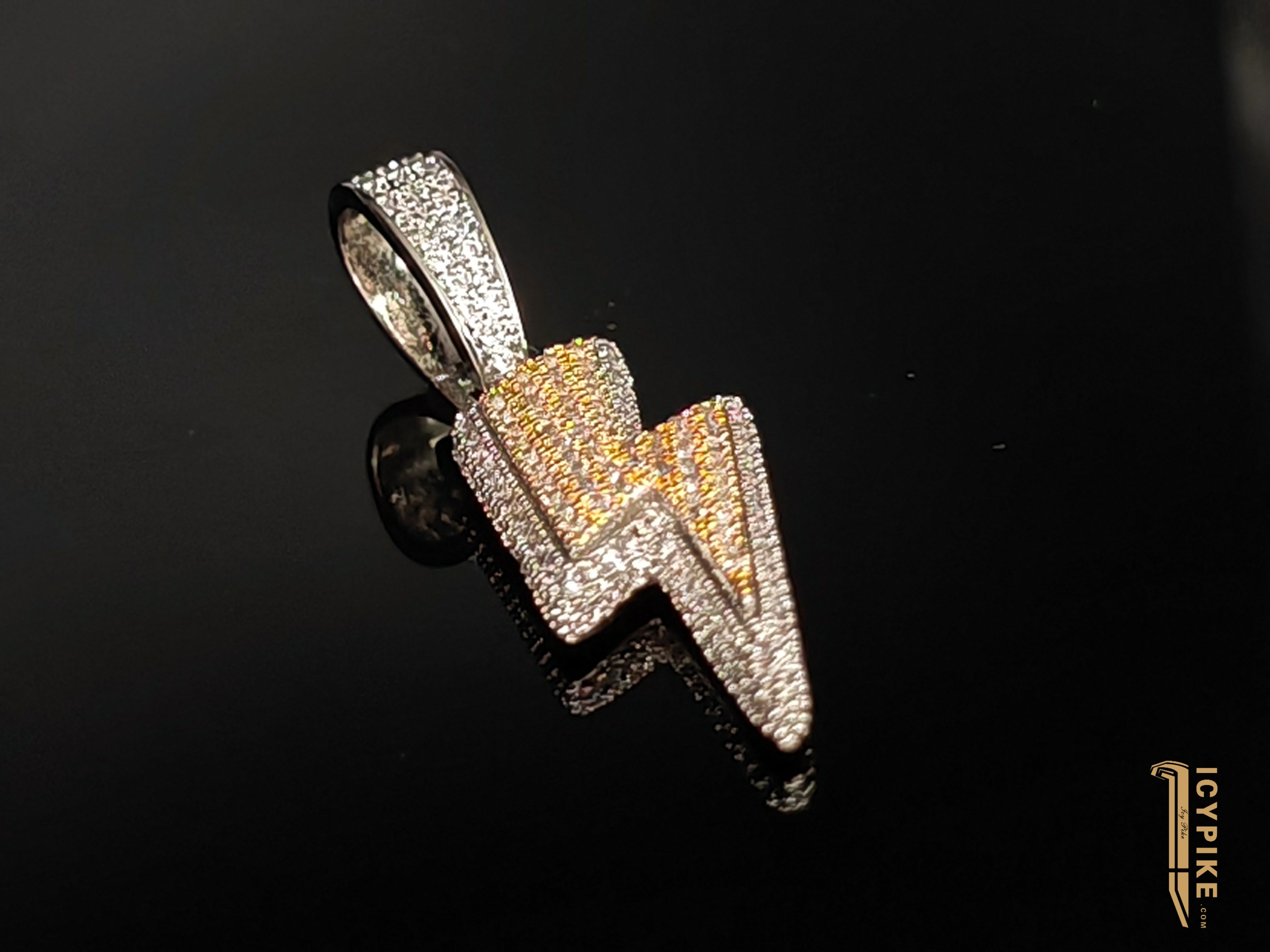 18K Gold Plated Flash Pendant - {{ cuban link}} Pendant