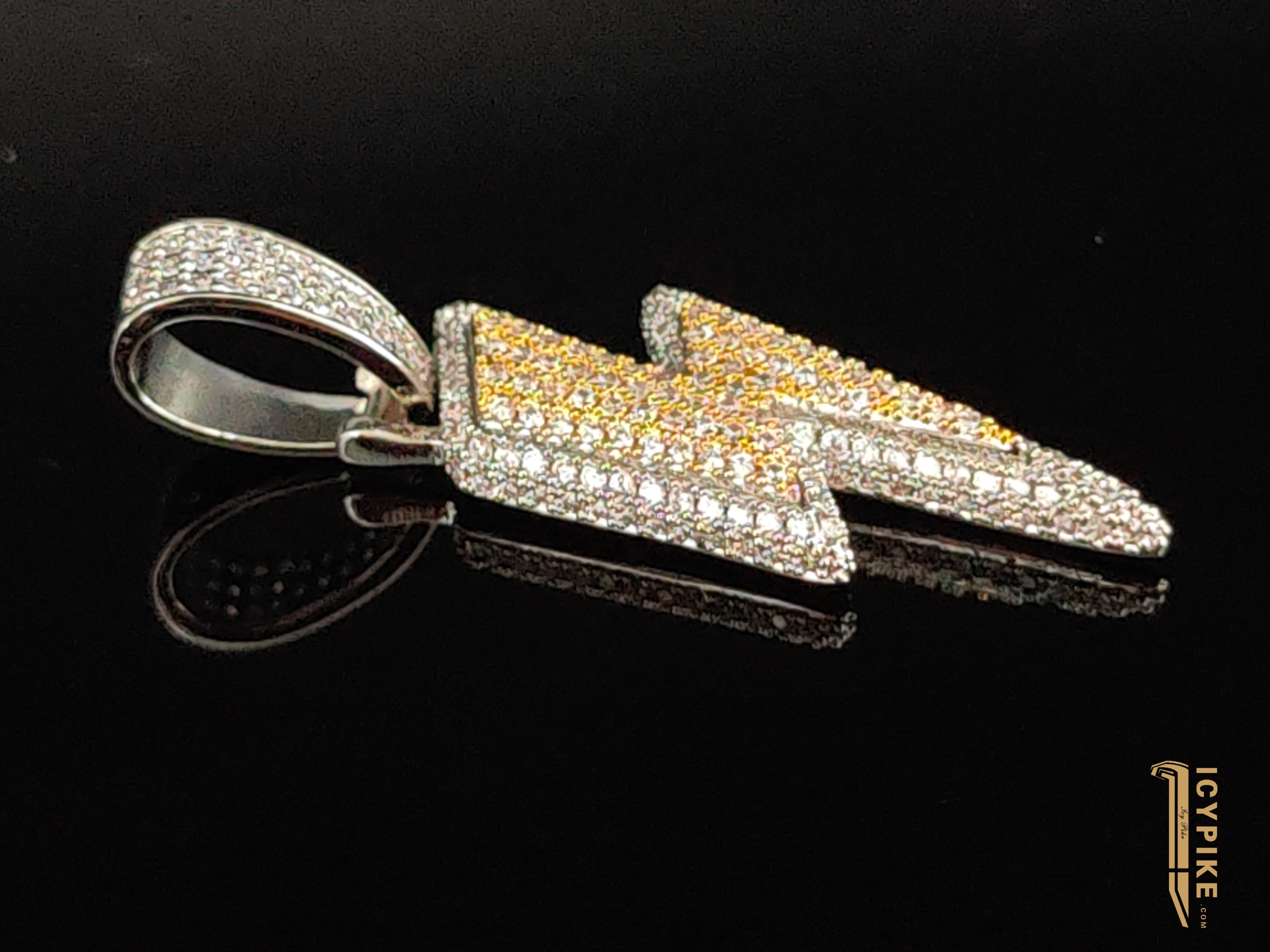 18K Gold Plated Flash Pendant - {{ cuban link}} Pendant