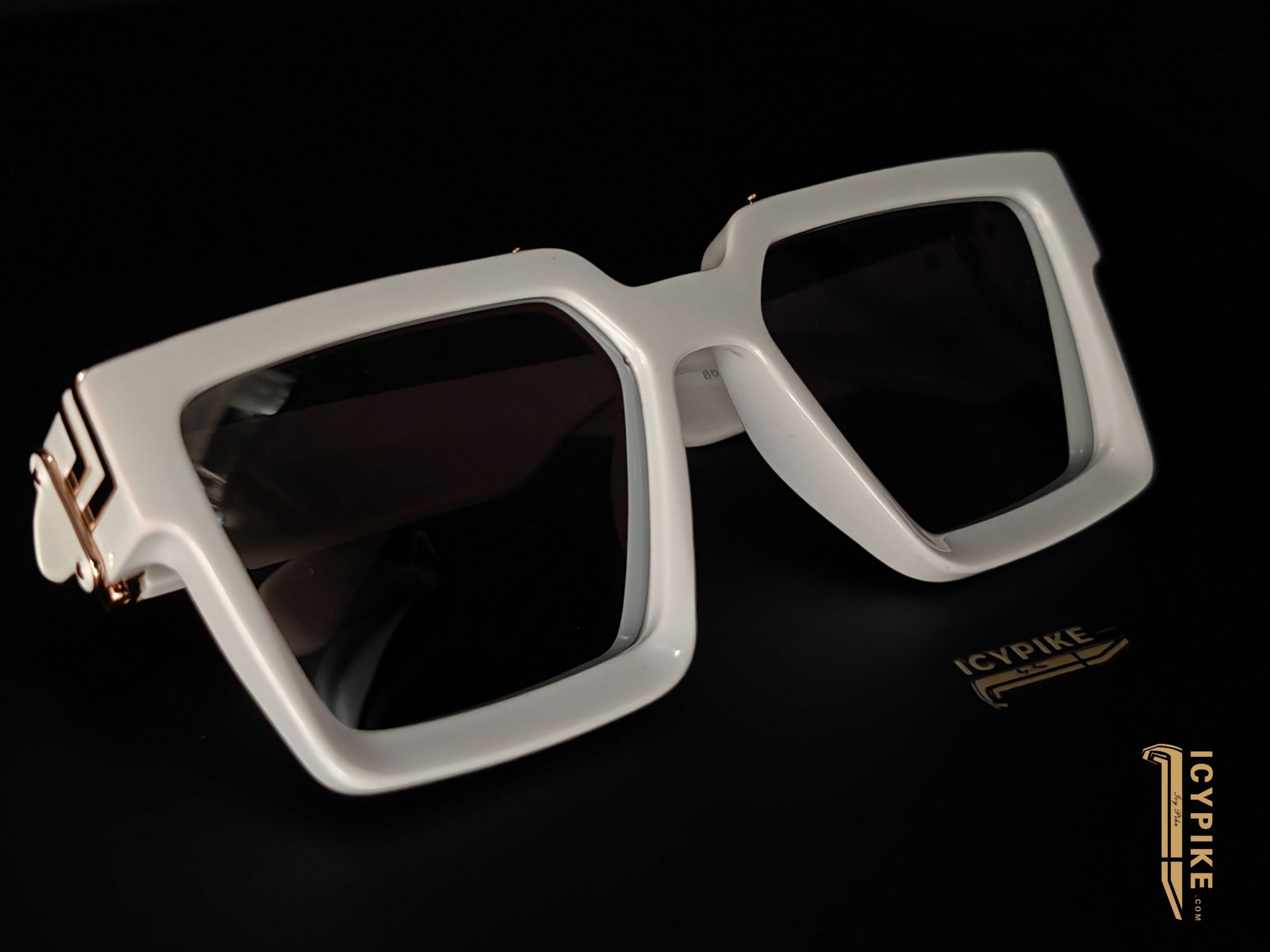 ICYPIKE WHITE SQUARE SUNGLASSES RAPPER STYLE - {{ cuban link}} Sunglasses