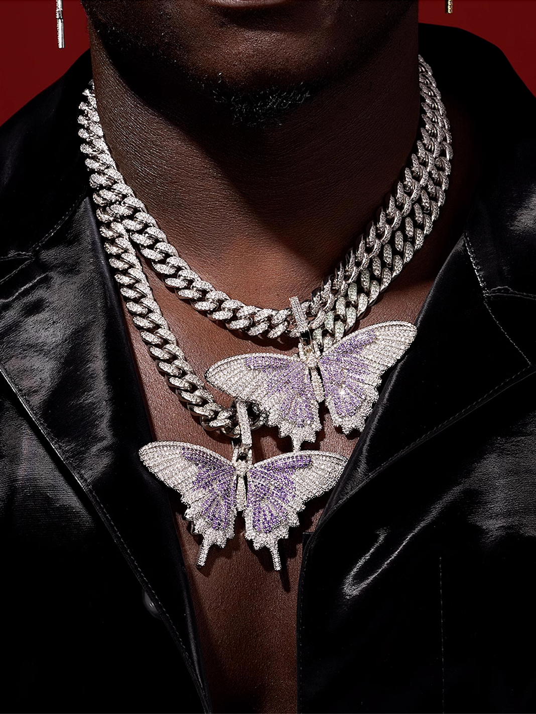 18K GOLD BUTTERFLY PENDANT