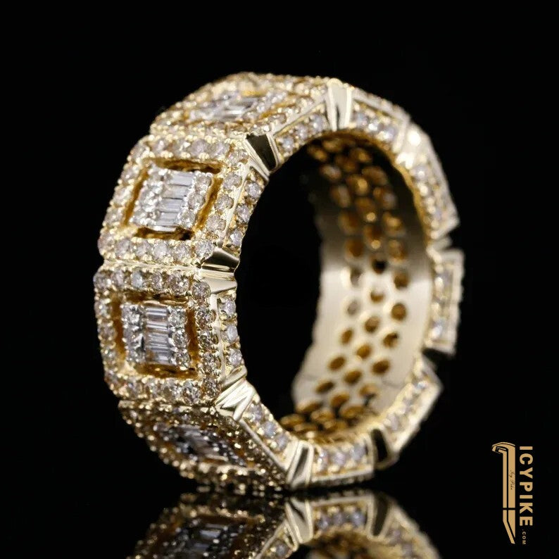 Men's VVS Moissanite Ring Customize - {{ cuban link}} Ring